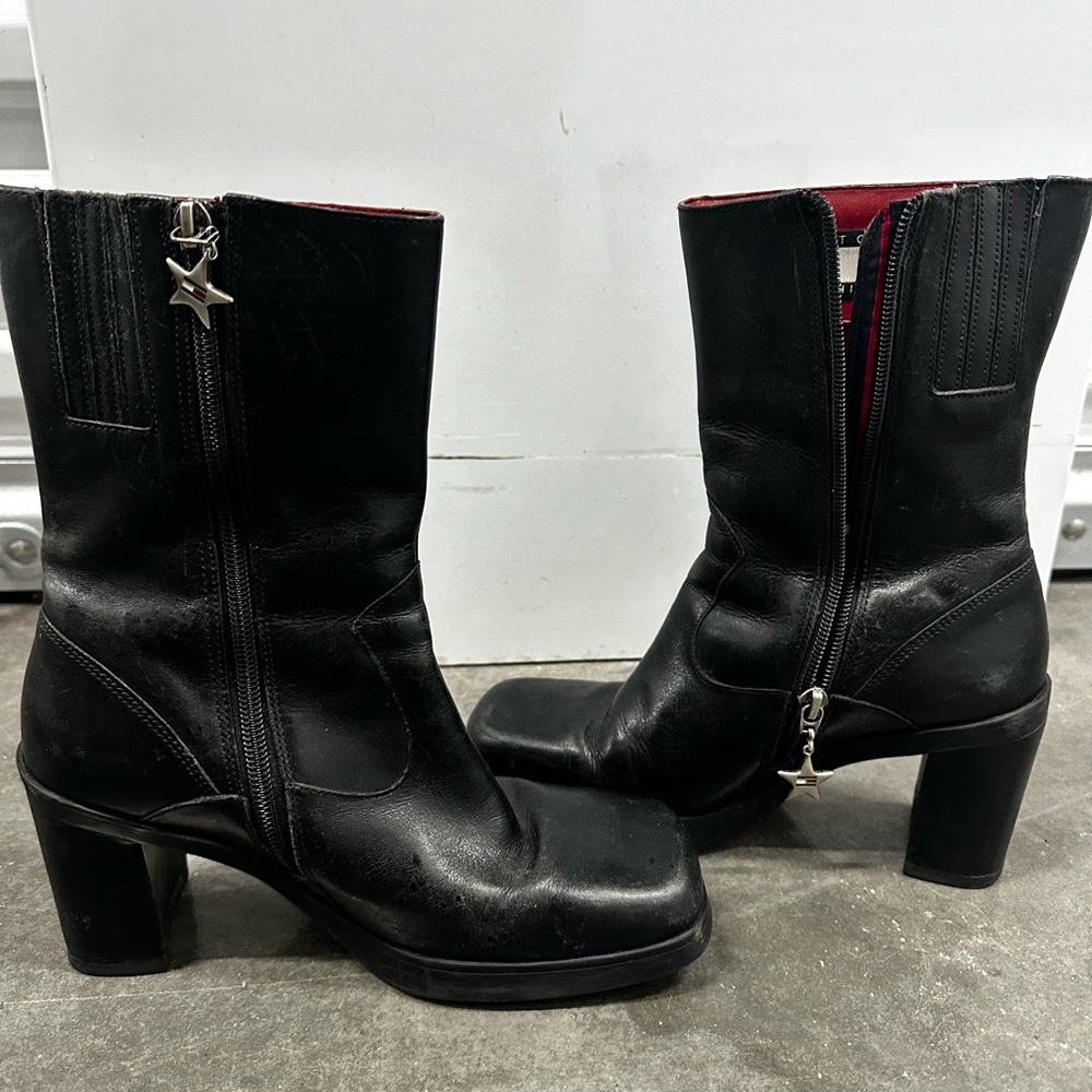 Vintage Tommy Hilfiger boots